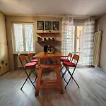 Sg Family - Casa Del Bassotto Διαμέρισμα *