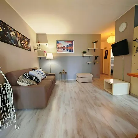 Sg Family - Casa Del Bassotto * Peschiera del Garda